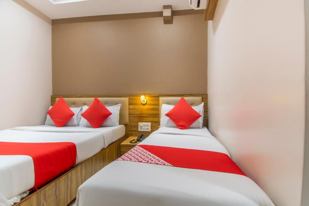 OYO 69377 Hotel Ruby Mumbai  Buitenkant foto
